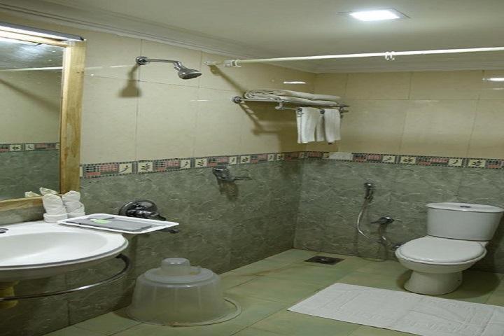 Hotel Sky Park Mattanur Екстериор снимка